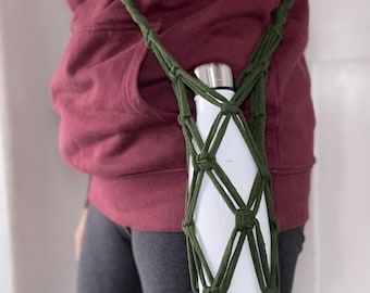 Handmade Macrame Water Bottle Holder: Green Recycled Yarn Sling