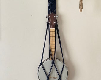 Marine macrame banjo uke hanger, muziek home decor, banjo riem, cadeaus voor muziekliefhebber, banjolele muurbevestiging, banjo sling, banjo accessoires