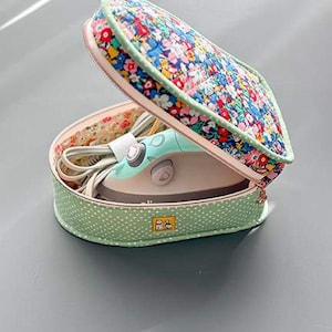TRAVEL CASE for Mini Iron PATTERN. By Minki Kim of Sewing Illustration