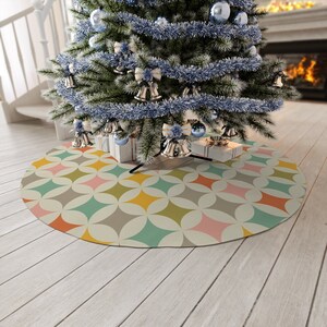 Retro Tree Skirt, Mid Century Modern Christmas, Geometric Diamonds, Holiday Decor Round Tree Skirt