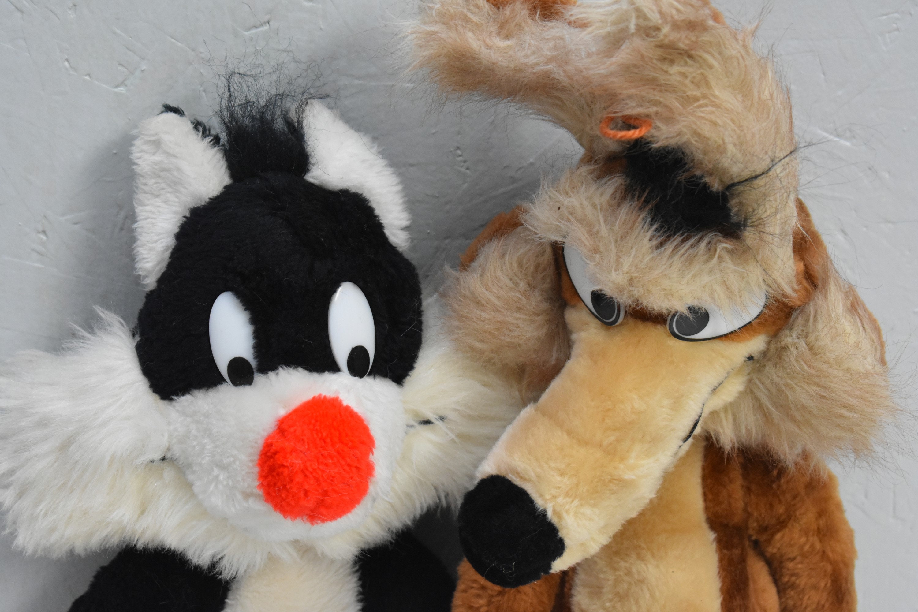 1971 Mighty Star Looney Tunes Warner Bros Wile E Coyote - Etsy 1971 Mighty Star Looney Tunes Warner Bros Wile E Coyote - Etsy
