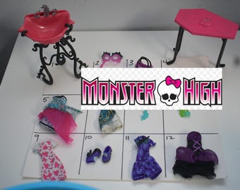 Prices vary- PICK ONE ITEM! Monster High G1 clothes / accessories / jewelry Lagoona, Frankie, Catrine, Twyla, Draculaura