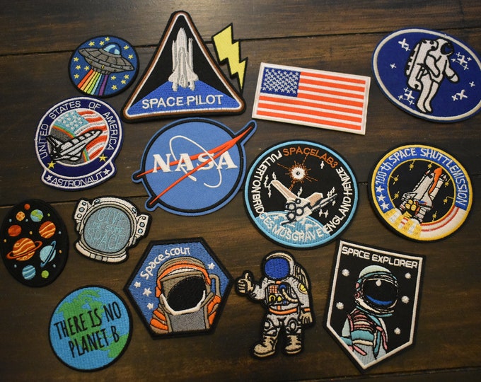 NASA USA Logo Space Ship Spaceman Patch Iron on / Sew on Patch Badge ...