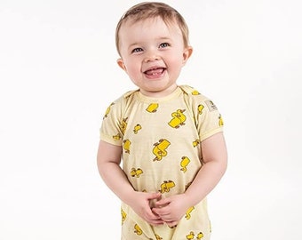 100% MERINO WOOL Baby Short Sleeve Romper. Lightweight and Thin. Duck Pattern. Made in NORWAY. Perfect for Everyday Wear. 4 - 24 months.