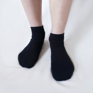 98% ORGANIC COTTON KID'S Ankle Socks 5-pack. Ages 5 Through 12. Comfy & Breathable. Basic Colors. Casual/Formal Wear. Back To School. image 8