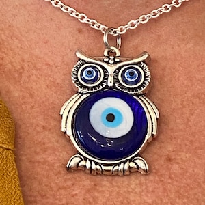 Metal Chain Choker Necklace with Owl & Greek Eye Pendant
