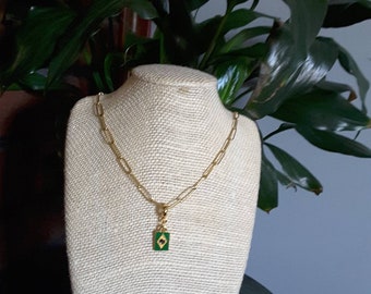Brasil Flag Necklace-Green and gold . Banheira brasileira necklace.