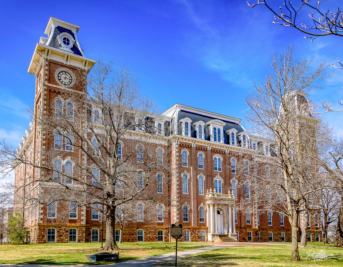 Old Main Hall University of Arkansas Fayetteville, Arkansas
