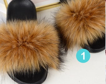 Jancoco Max Womens Luxury Real Raccoon Fur Slides Slippers Furry Sliders Fashion Flat Soles Soft Summer Flip Flop Sandals 