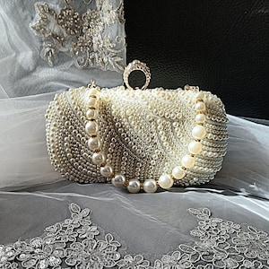 Bolso de mano de novia color marfil con perla, bolso de boda con herrajes dorados, bolso de mano para novia o dama de honor