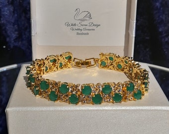 Emerald Green Bracelet,Gold Bridal Bracelet,Gift For Her