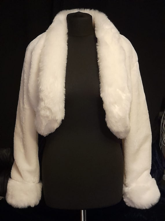 Long sleeve faux fur bolero best sale