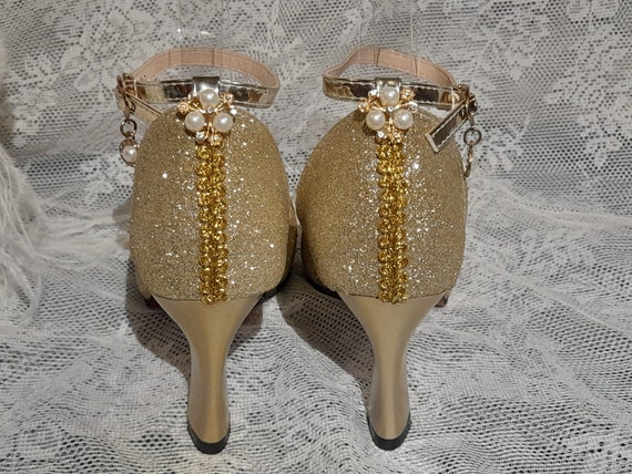 Gold glitter bridal shoes 2025
