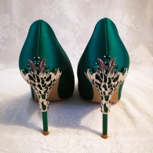 Emerald Green Satin Shoes - Elegant Gothic Wedding Heels for Bride