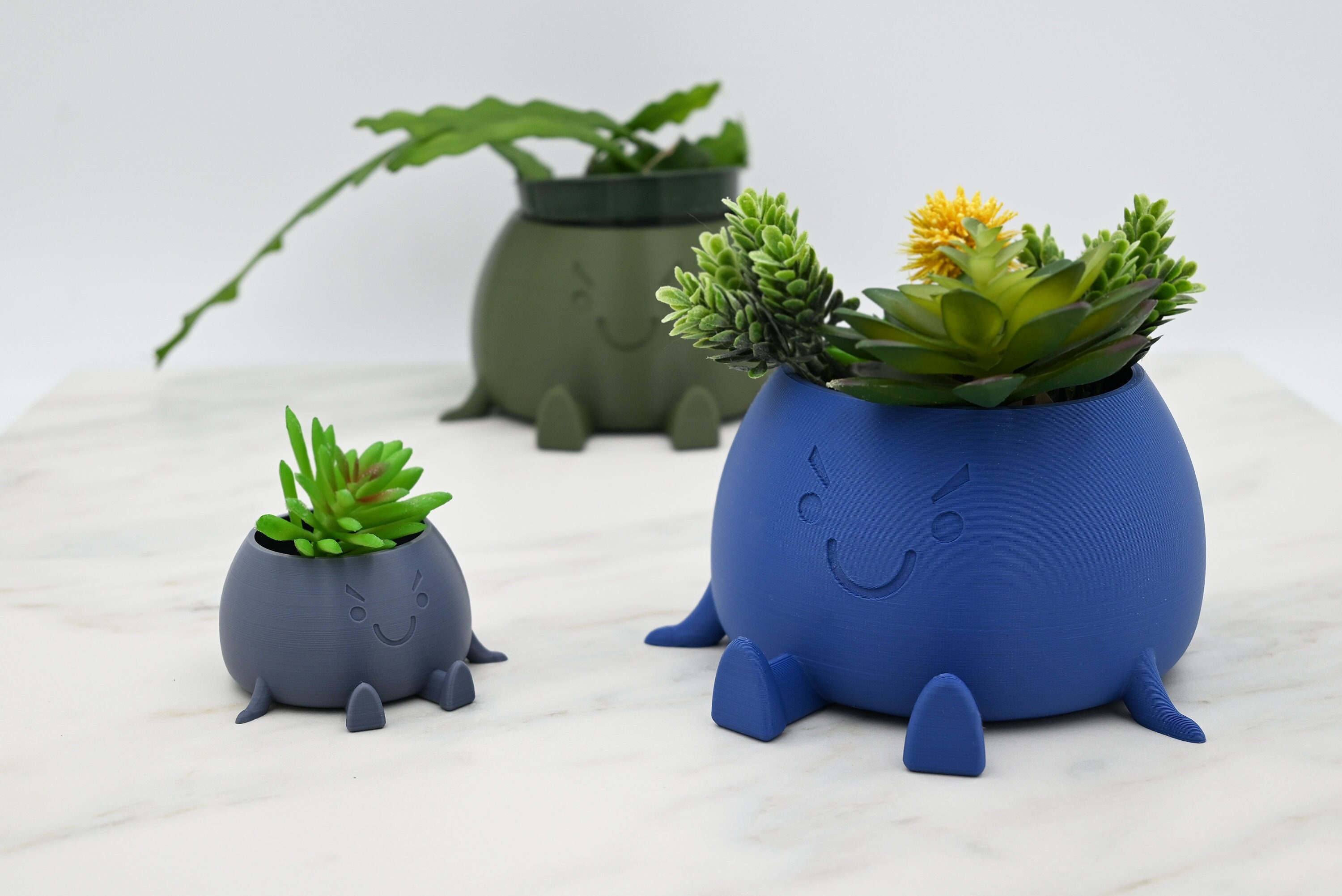  Smiling Plant Pot with Middle Fingers Up，Funny Plant Pots，Novelty  Planter Holds Small Plants，Unique Cute Flower Pots for Succulents Middle  Finger, Indoor for Garden, Plant Lover Gifts (Color : B) : Patio