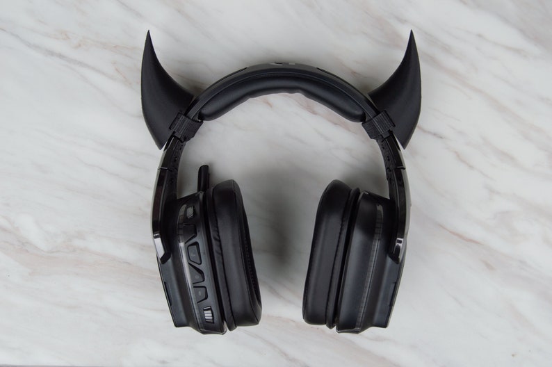Horns for headphones