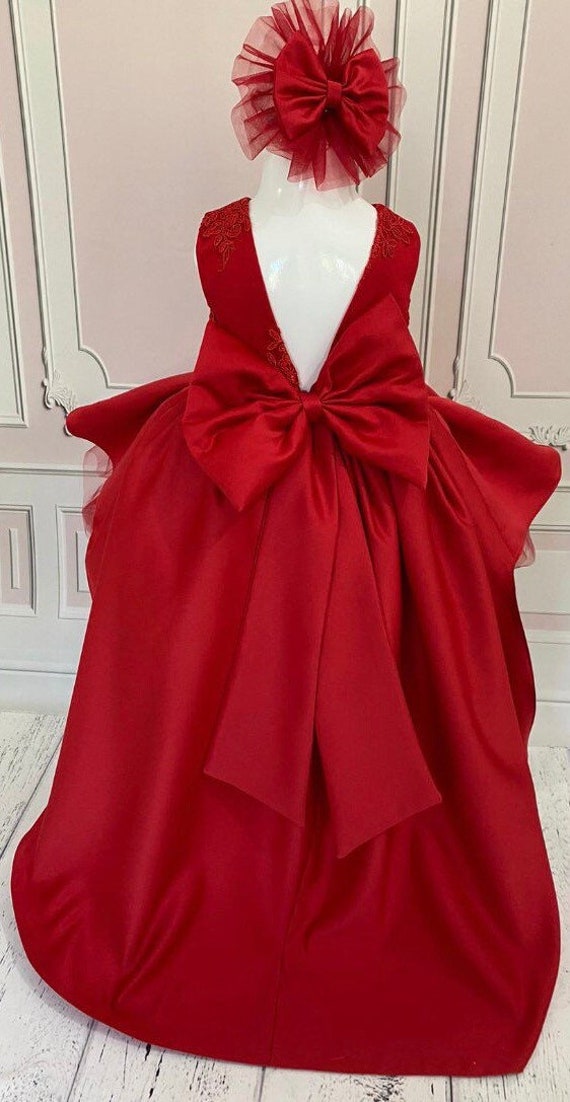 white christmas dresses High-Low Bow-Back Sleeveless Asymmetric Dress – HAREM's Brides main image 0