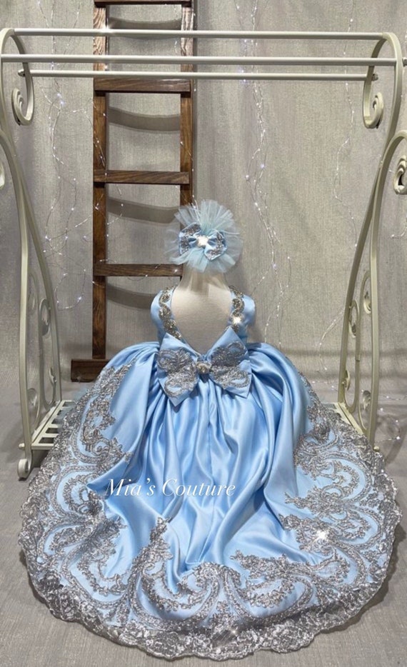 Balloon Dress | Jocelyn Balloons