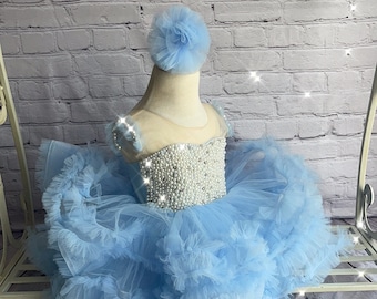 Himmelblaues Babykleid mit Perlen, Tutu Kleid für Kinder, Kleinkind blaues Kleid mit Rauten, flauschiges Babykleid, 1.