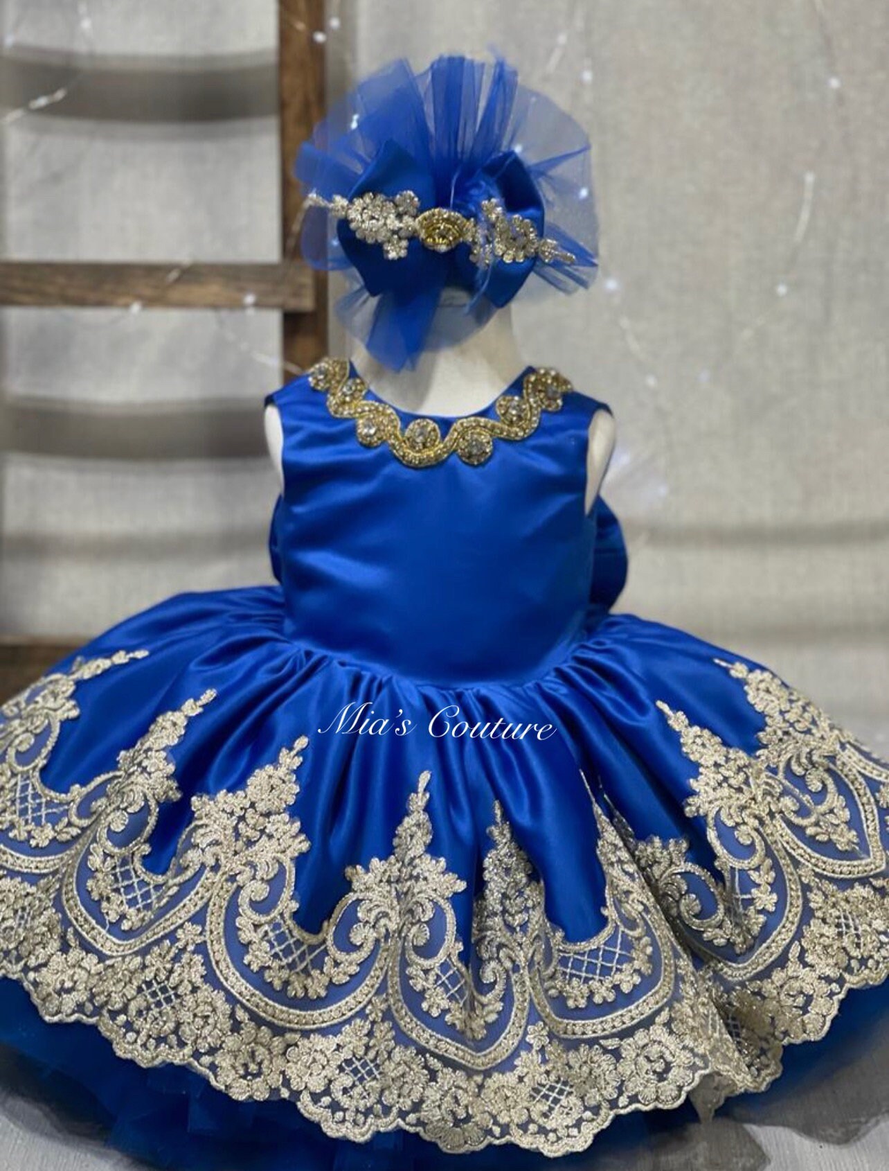 Baby blue and gold dress hotsell