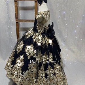 Black & Gold Oval Open Back Vintage Lace Big Bow Shabby Chic Beauty Pageant Gown