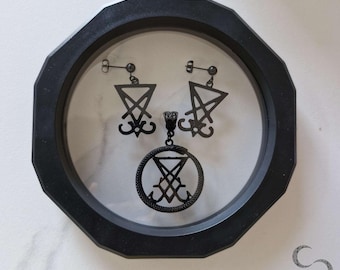 Conjunto Portador de la Luz / Conjunto de colgante y pendientes con el Sello de Lucifer en forma de media luna