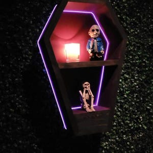 LED Gothic Coffin Shelf: Spooky Halloween Decor