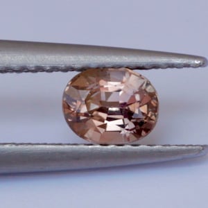 0.65Carat Natural Peachy Padparadscha Sapphire Gemstone Oval Cut Very Good Luster| Heated Loose Stone