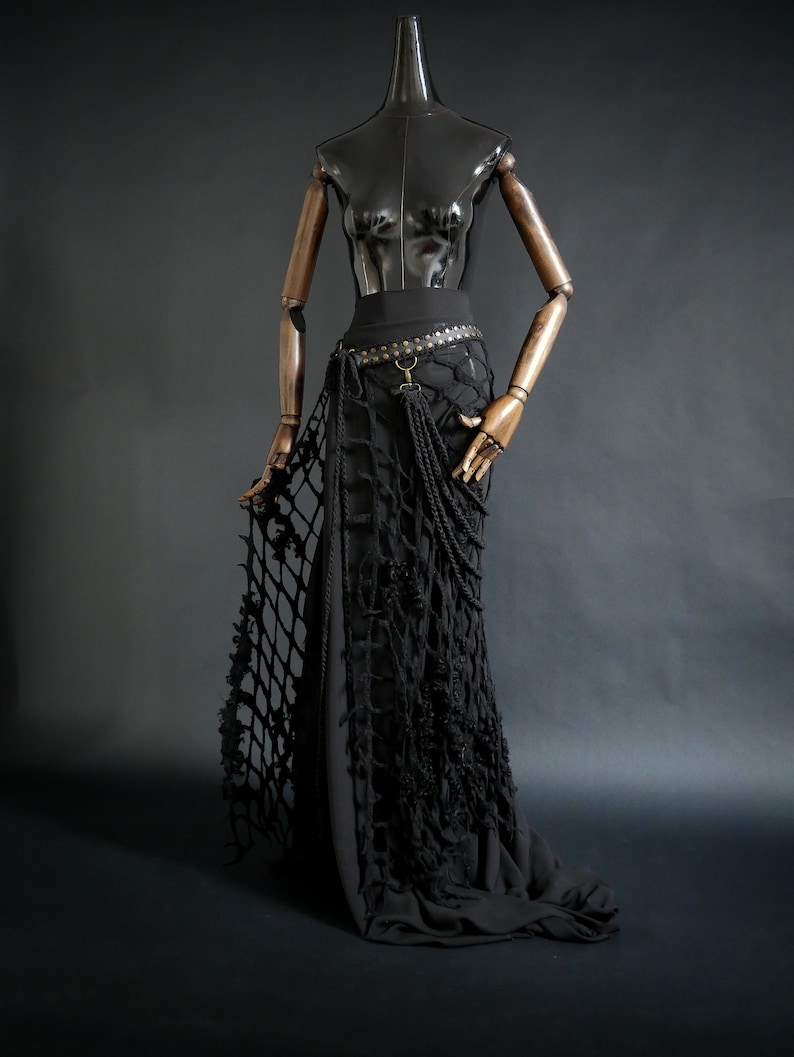 Grid skirt, net skirt, felt skirt, witch's cape, net cape, felt cape, grid cape, witch's skirt, dark style outfit, gothic skirt, dark fashion image 8