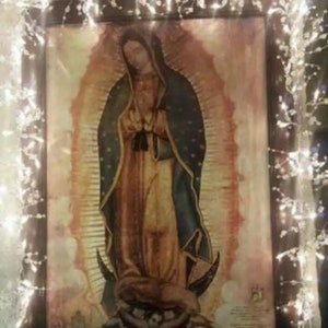 40 x 28. Virgen Maria de Guadalupe en el ayate de Juan Diego. Litografia Certificada por el Cardenal Arzobispo Primado de Mexico. Our Lady image 2