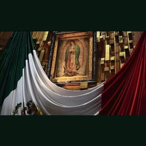 40 x 28. Virgen Maria de Guadalupe en el ayate de Juan Diego. Litografia Certificada por el Cardenal Arzobispo Primado de Mexico. Our Lady image 4