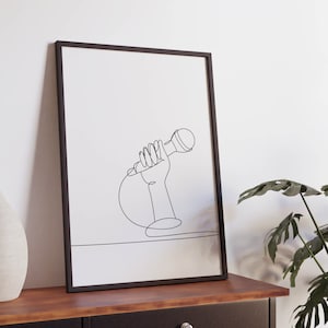 Minimalist Microphone Line art, Digital Download, Music Singer Print, Simple Sketch, Room Decoration, Musical Printable, Musician Poster