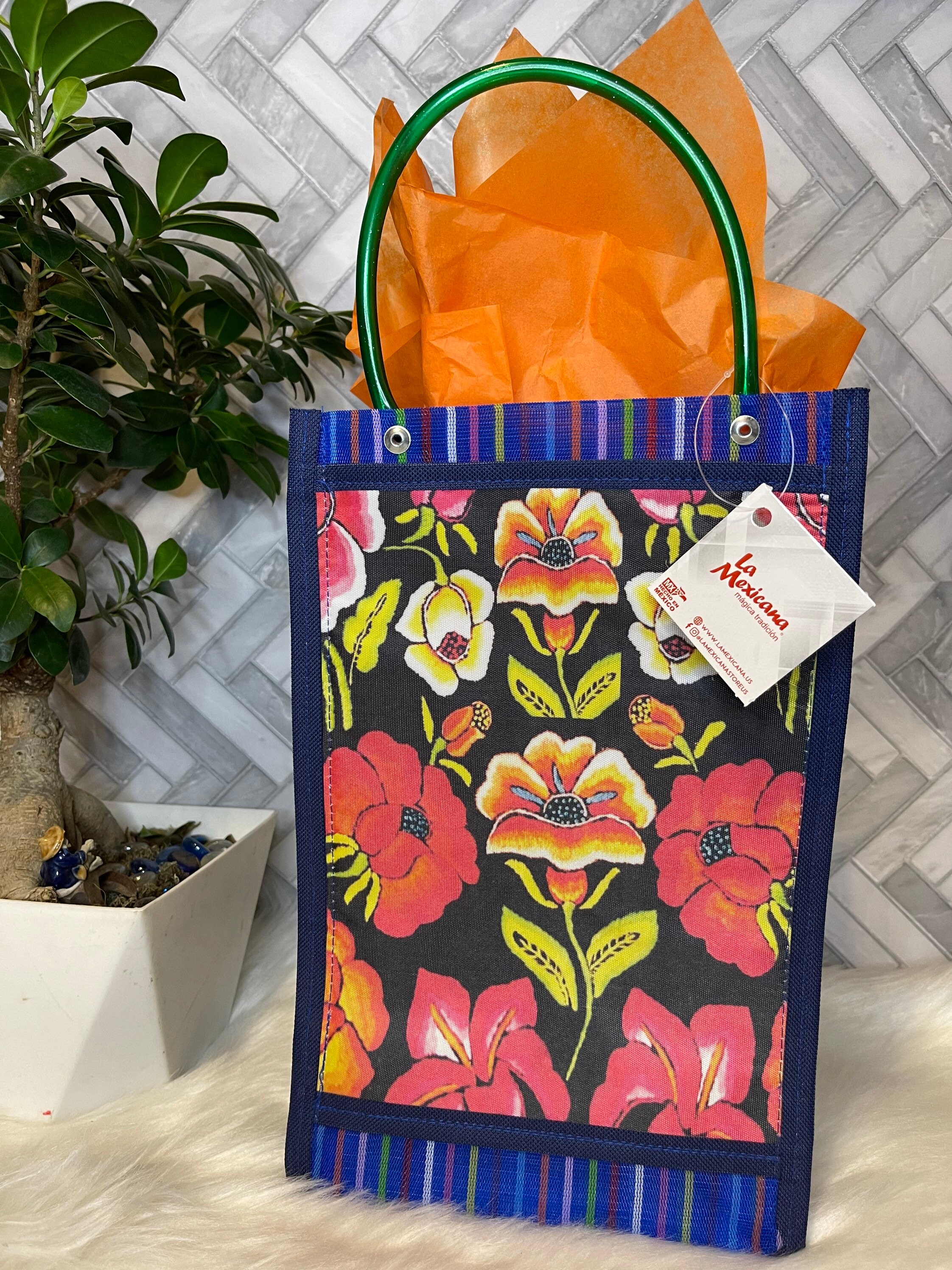 beautiful paper bolsa