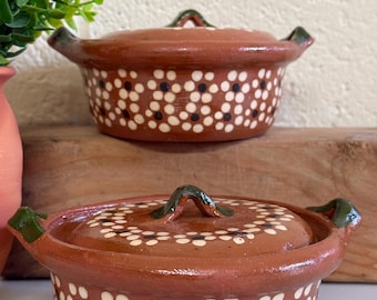 Vintage Handmade Mexican Cazuelitas de l Barro Casserole Dish 2pc set