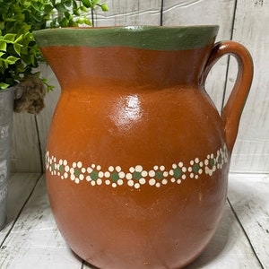 Hand made Mexican rustic jar/pitcher - jarra de barro rústica hecha a mano