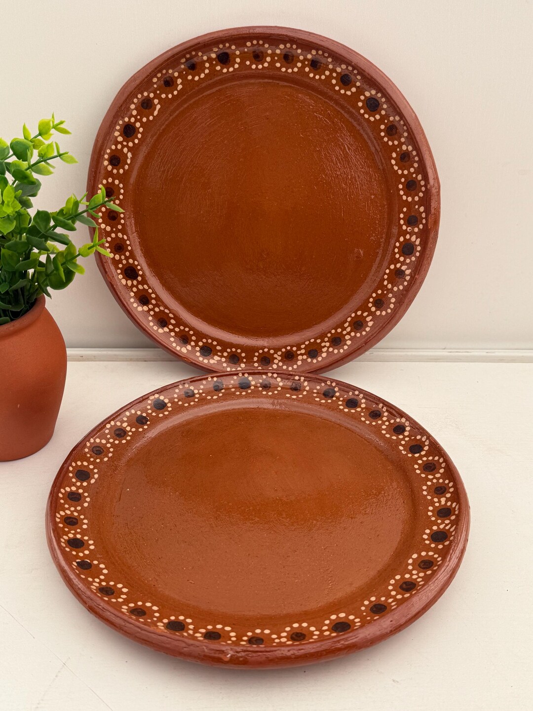 Mexican hand made rustic red clay black flower dinner plates 10” Plato de barro 2pc, Red clay terra cotta dinner plates.