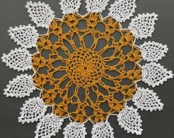 Doña Lola’s handmade crochet doily/carpetitas de mesa/ handknit sun centerpiece/carpeta tejida en México/Mexico crochet/made in Puebla/gift