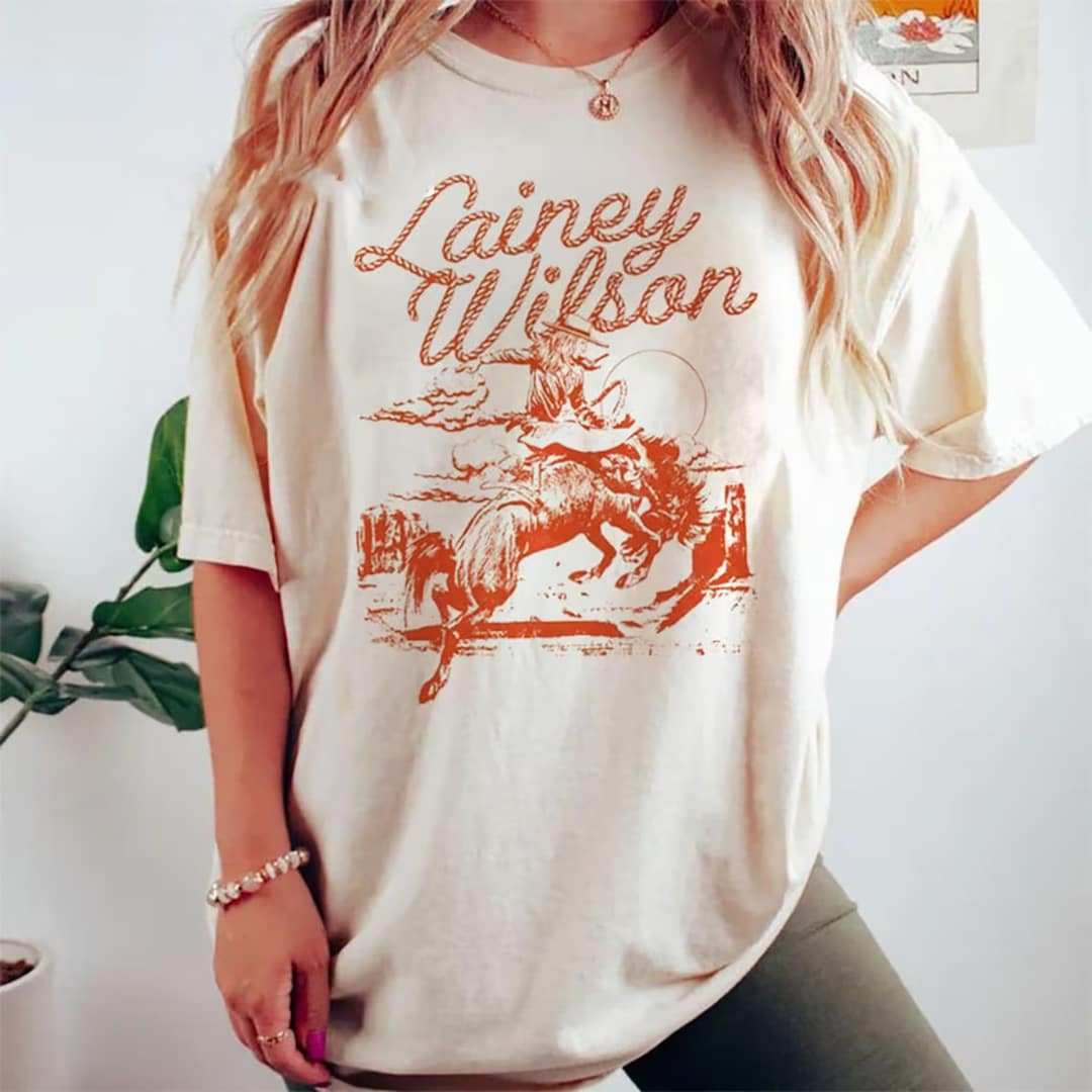 Lainey Wilson Country