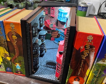 Estantería de rincón de libros Callejón mágico Calle en miniatura Decoración en miniatura entre libros