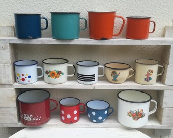 Vintage Enamel Cups, Made in Yugoslavia / EMO Celje Enamel / Rustic Kitchen Decor / Farmhouse Cottage Decor
