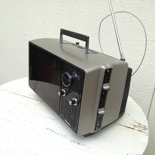 Mini Vintage Television Philips X 09 T 74 / 1970s TV Set