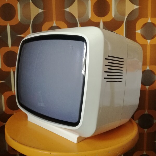 Gorenje Körting mini Space Age TV avec radio / 1970s Portable TV, Made in Yugoslavia