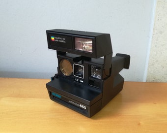 Polaroid Revue 660AF Instant Camera / Vintage Polaroid 600 Camera / 1980s Polaroid Sun 660 660-AF Sonar Instant Camera