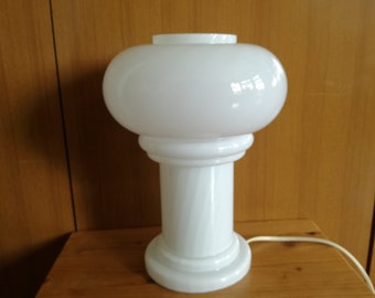 Vintage Space Age Table Lamp / Mid Century Modern White Murano Swirl Glass Table Lamp