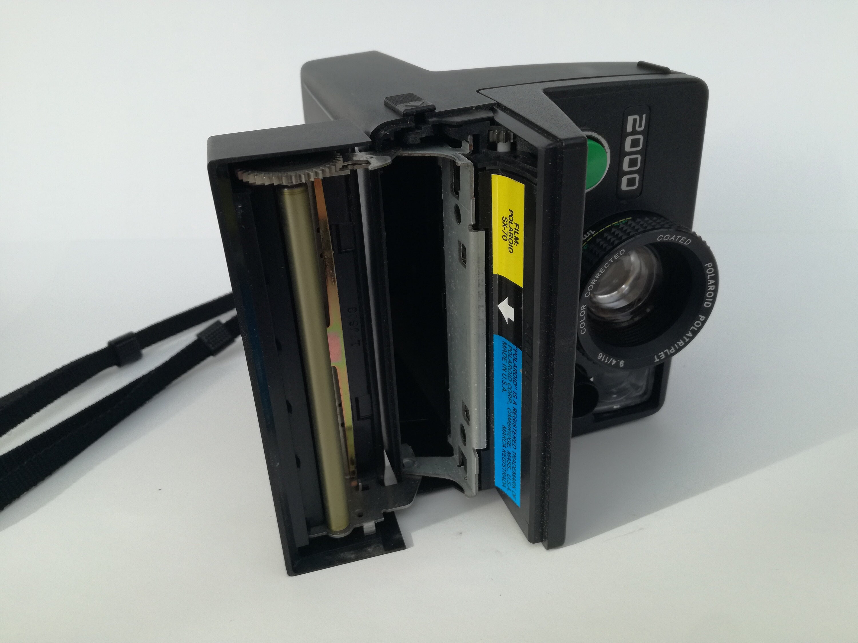 Polaroid 2000 Land Camera / 1970s Polaroid Pronto Instant Camera