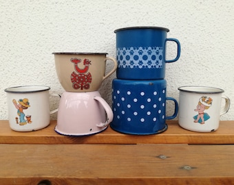 Vintage Enamel Cups, Made in Yugoslavia / 1960s Enamelware / Rustic Farmhouse Decor