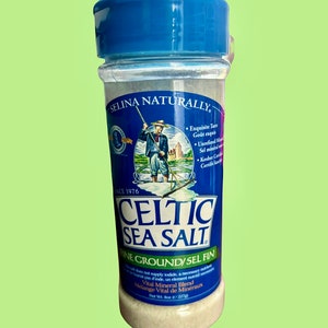 Fine Celtic salt plastic shaker 8oz, get a free seaweed seasoning pack