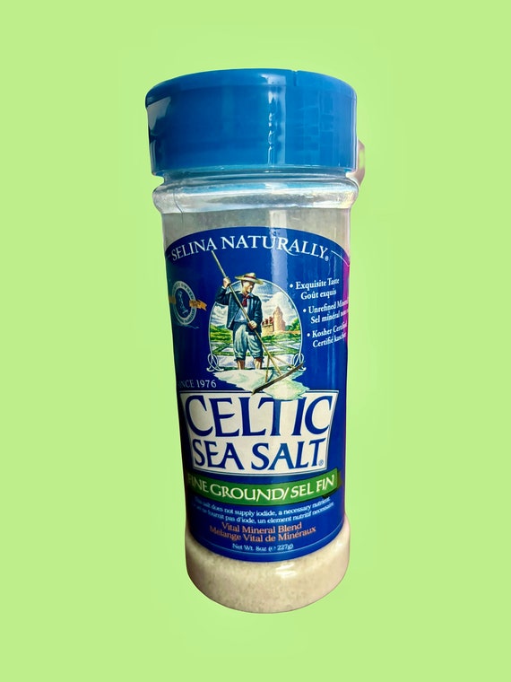 Fine Celtic salt plastic shaker 8oz, get a free seaweed seasoning pack