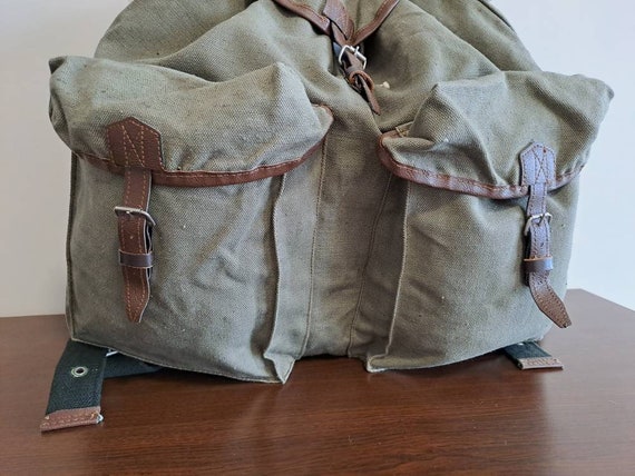NEVER USED LARGE 1987 Vintage Military Backpack ,… - image 5