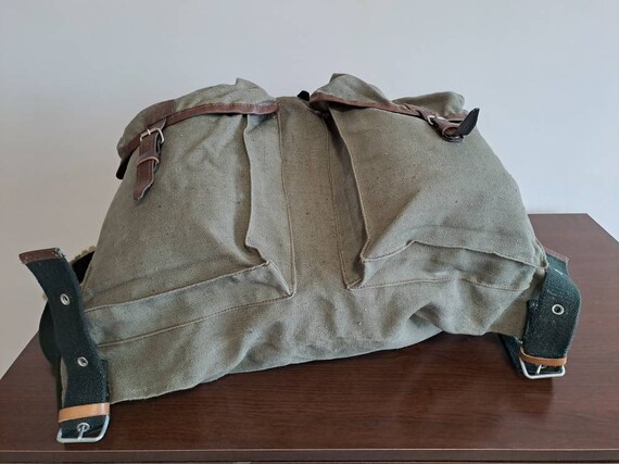 NEVER USED LARGE 1987 Vintage Military Backpack ,… - image 6